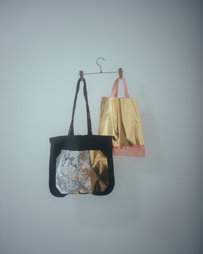 Foil tote bag – YUKI FUJISAWA