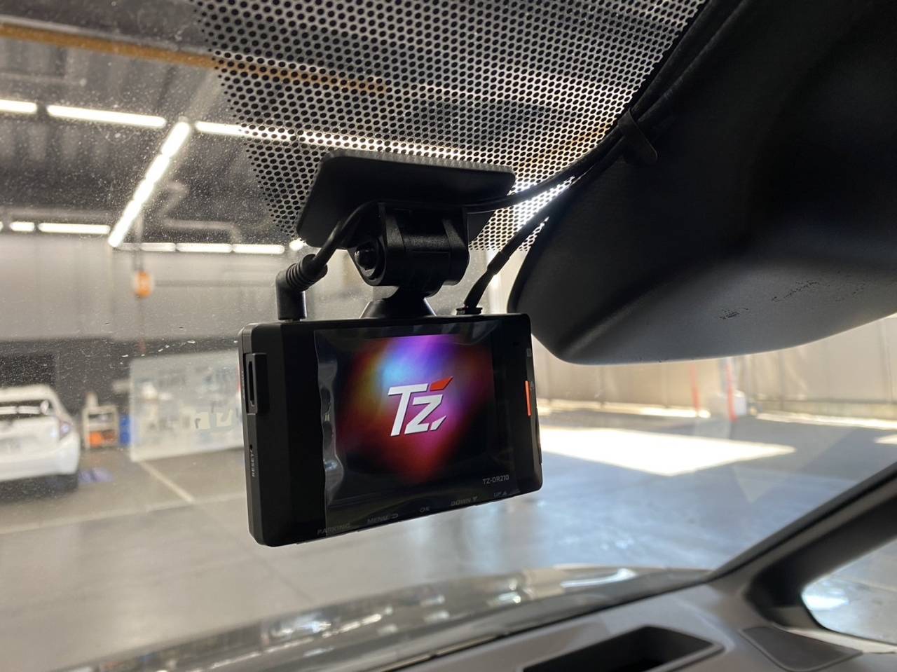 現行VOXY90系 T'Zドラレコ前後カメラ／TZ-DR210 取付 | これまで作業を