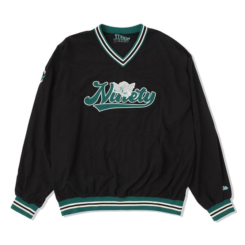 9090 ナイロンプルオーバー Lサイズ