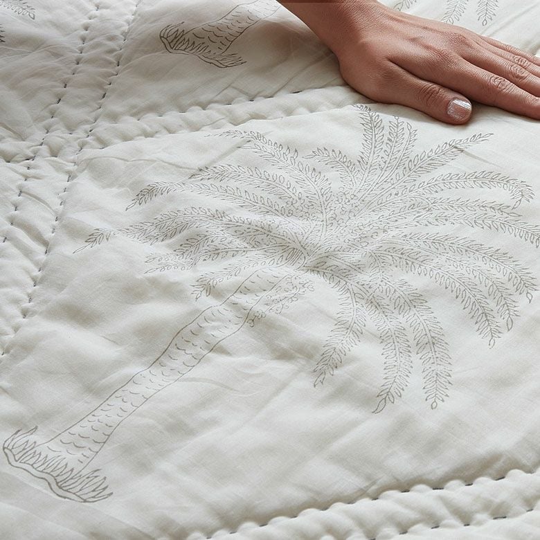 000000000752-04.jpg?size=l&w=