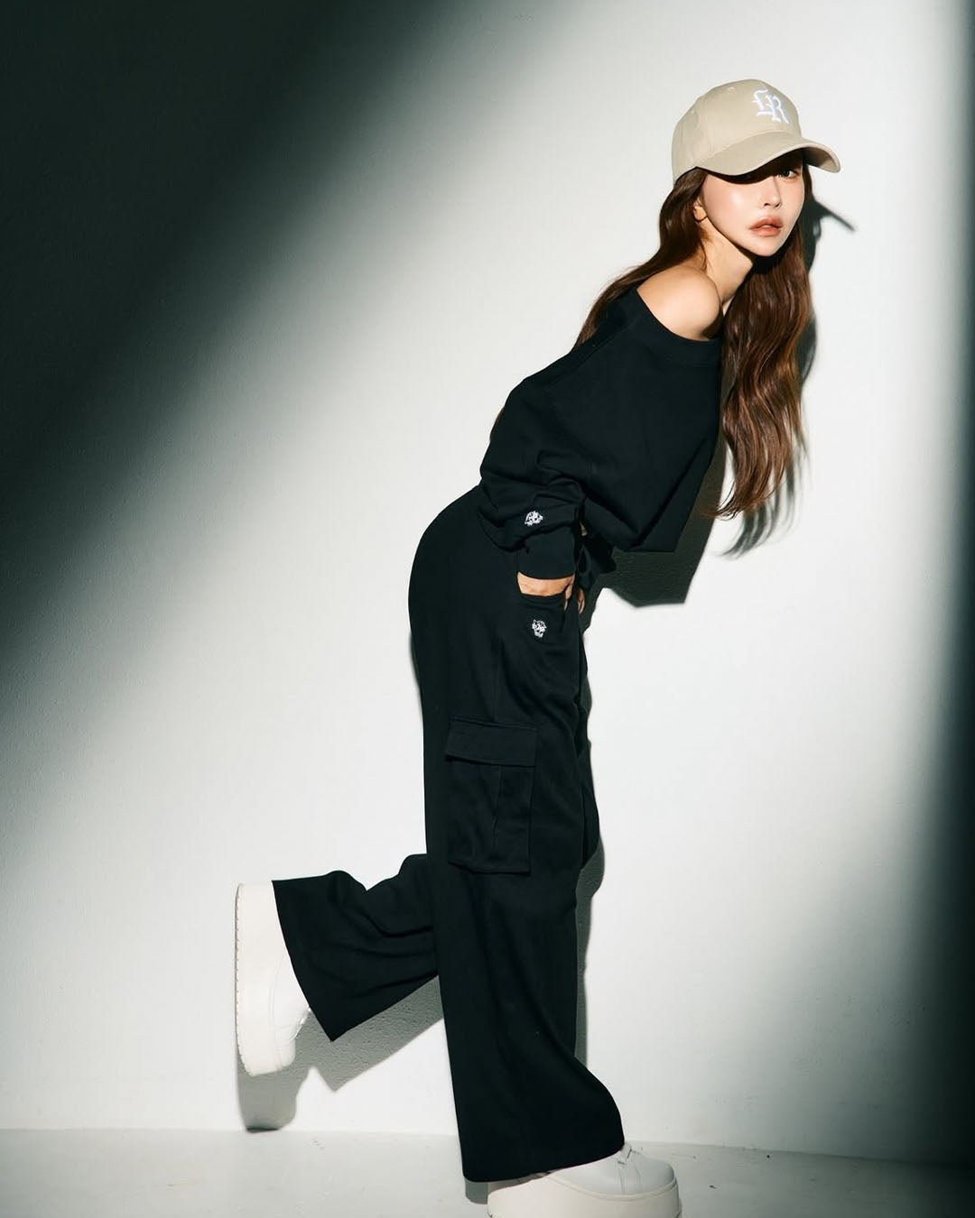 LIBEIRO×鈴木亜美コラボトップス