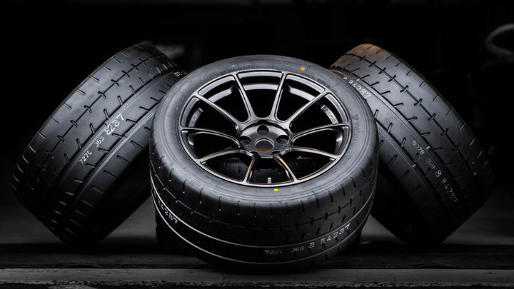 Momo Anzio Satin Black 20