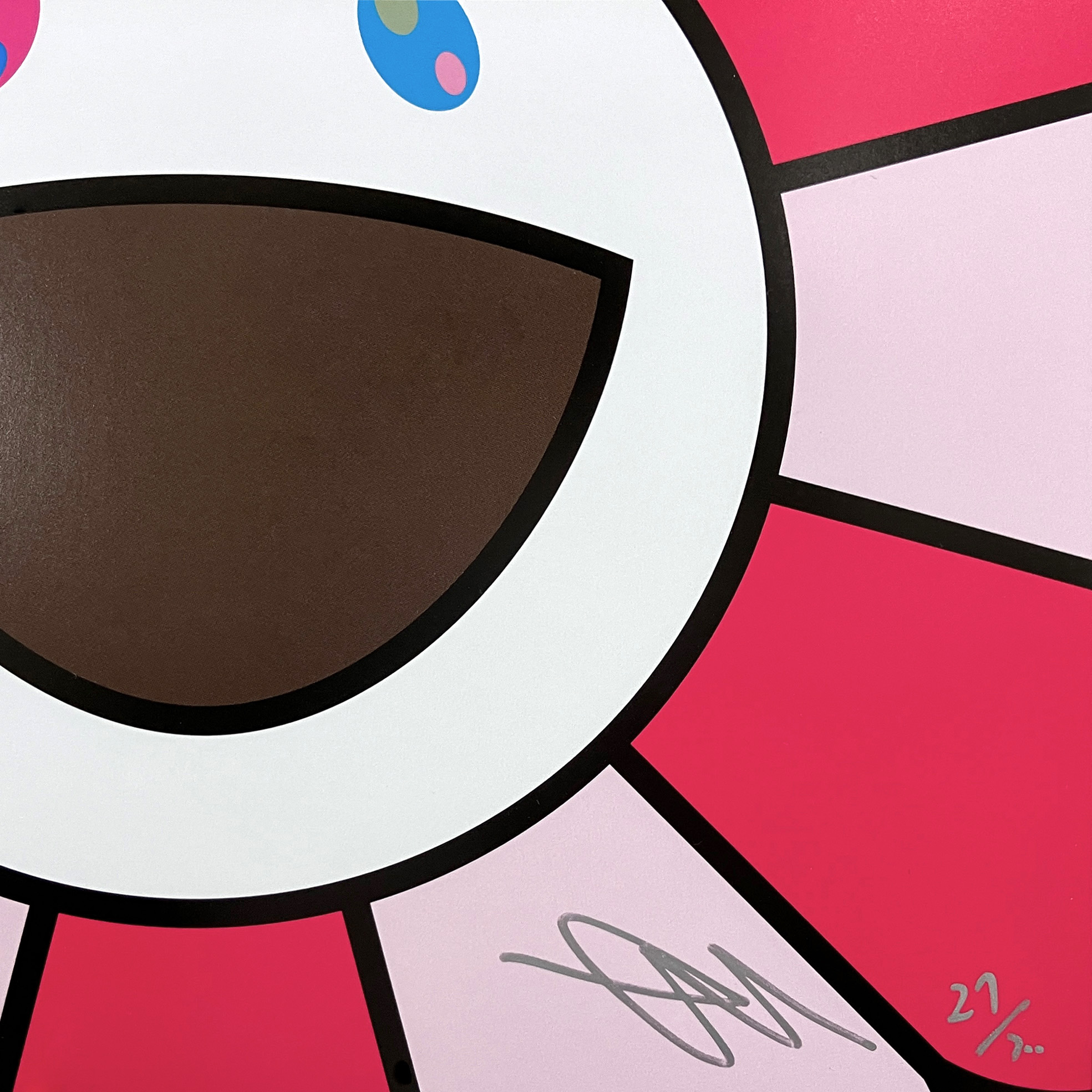 5月19日(月) 12時よりWebショップにて、村上隆直筆サイン入り