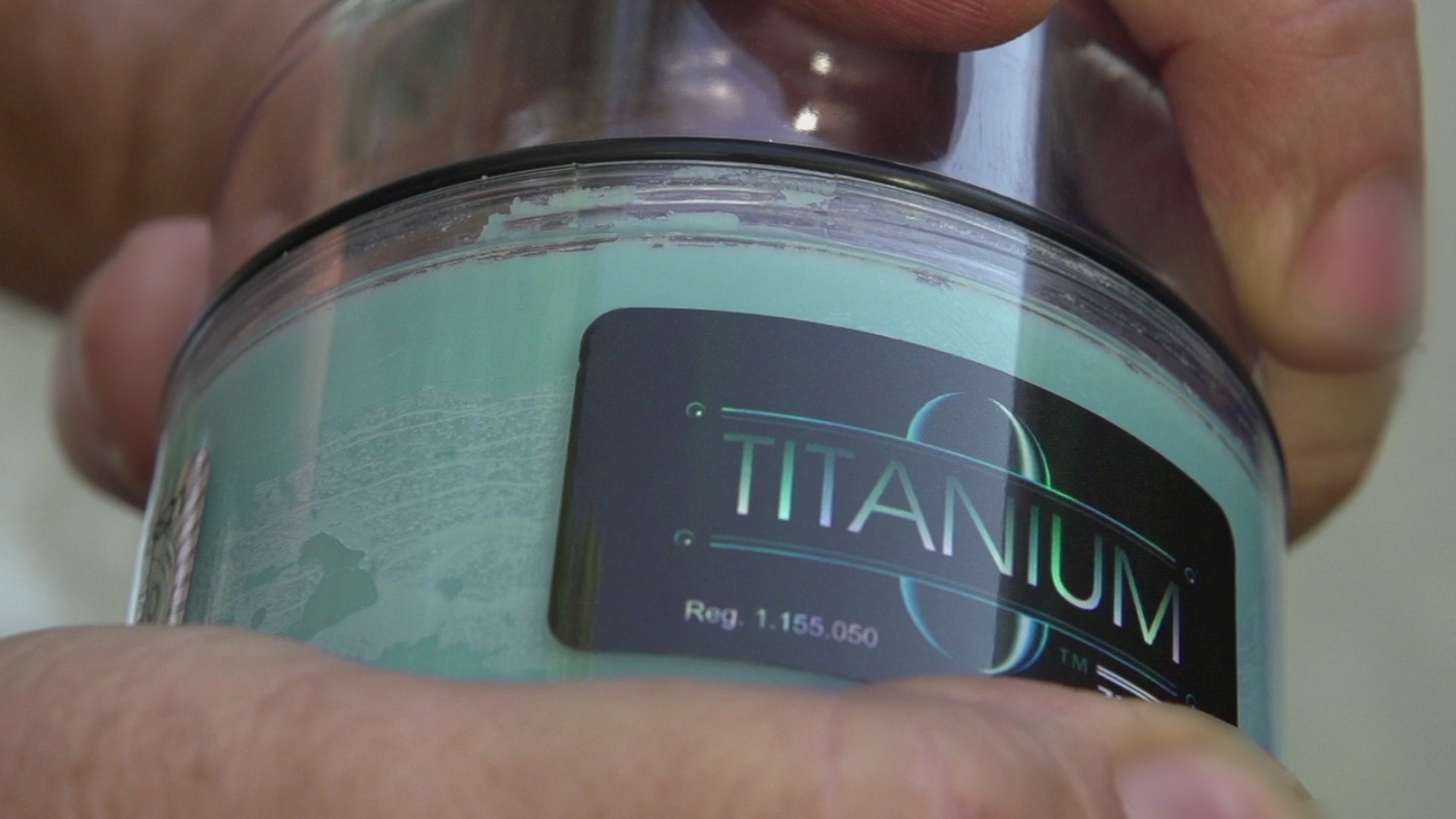 Titanium SUV Wax - Premium Glaze for Trucks & Off-Road | Zymöl