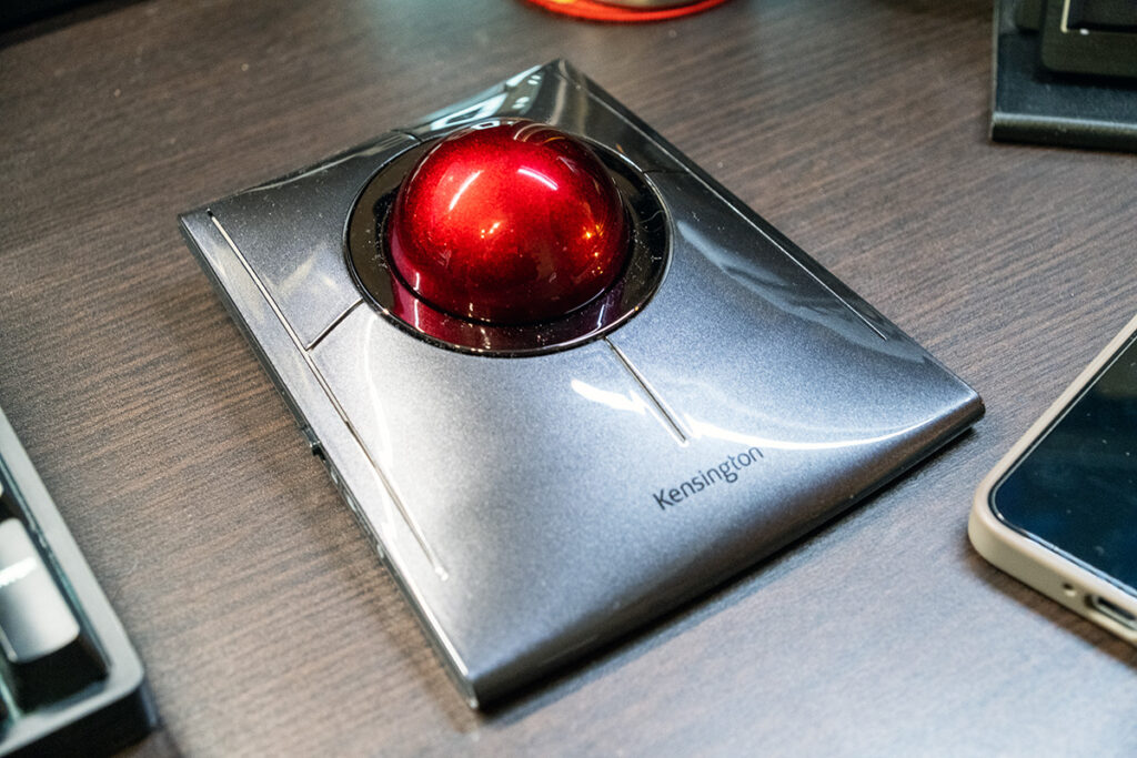 Kensington Slimblade Pro レビュー】唯一無二の気色悪いトラック