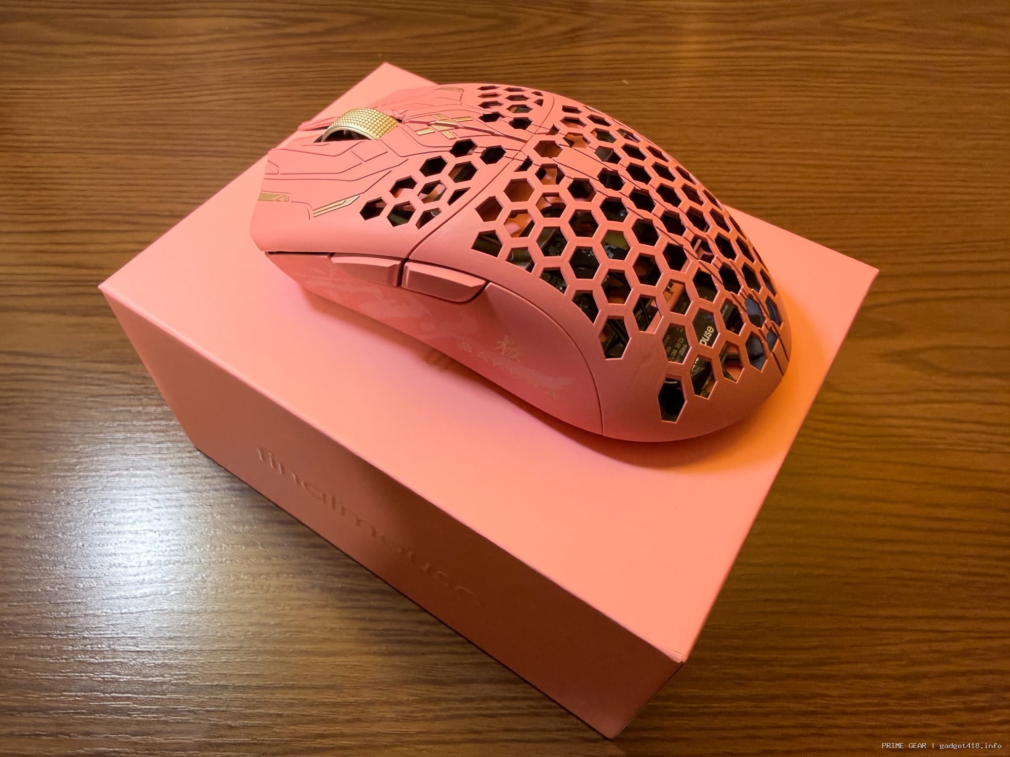 finalmouse ULX Sakura】桜×漢字の限定モデルを実機レビュー｜使い心地
