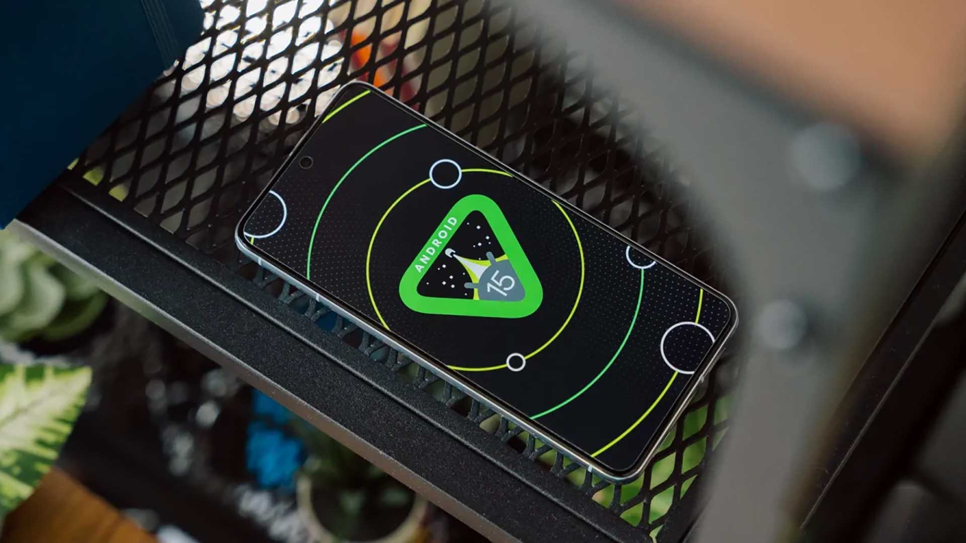 不具合多めで要注意。直販版Xperia 5Ⅴや10ⅤにAndroid15が国内最速