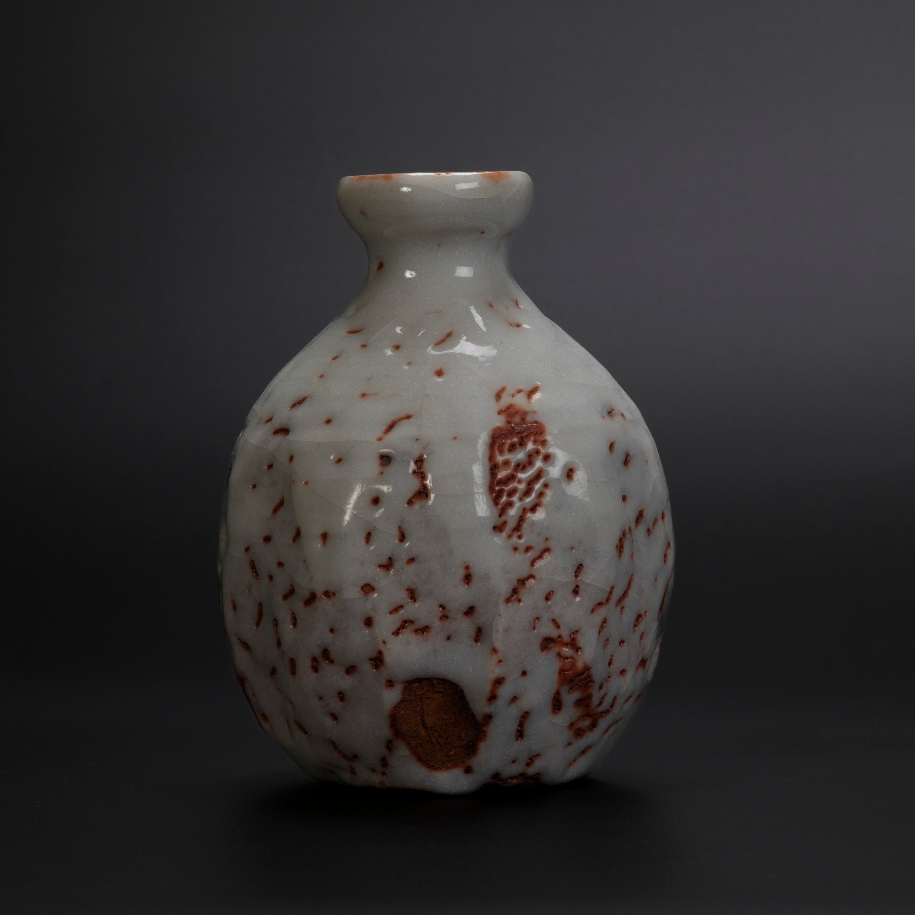 日本酒の味を開く徳利 志野徳利