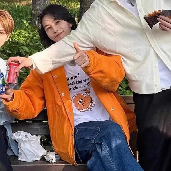 Qoo10] SEVENTEEN ジョンハン 着用 T