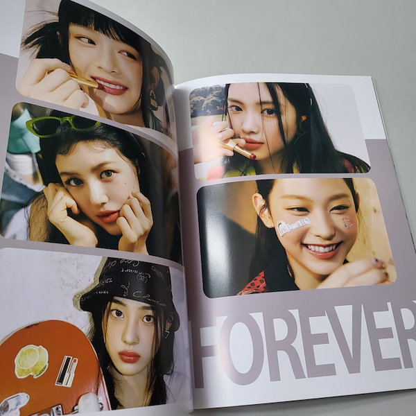 Qoo10] NEWJEANS ニュージーンズ フォト