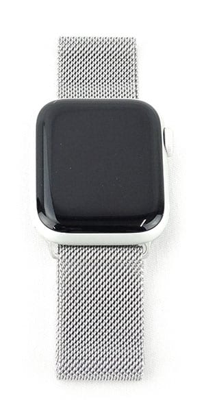 Apple Watch SE [40mm/GPS] アルミニウム シルバー | Apple Watchのお