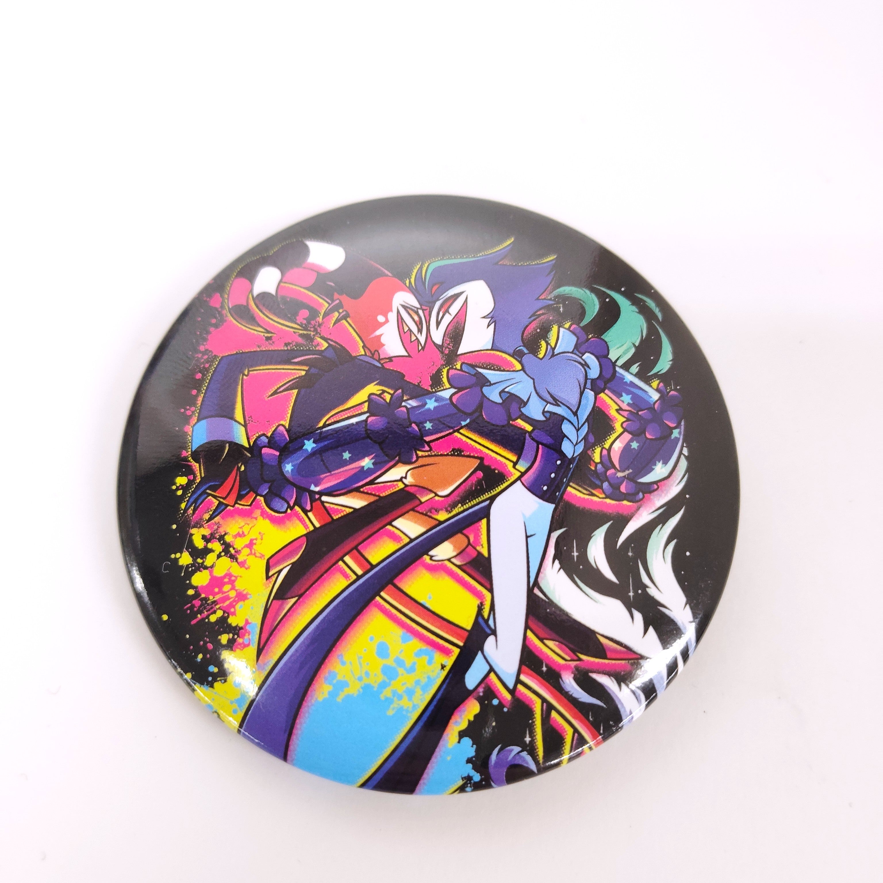 HELLUVA BOSS 缶バッジ（ストラス & ブリッツ） – インフォレンズ