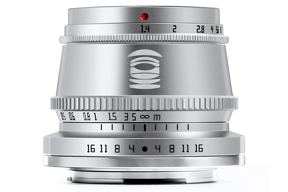 1万円台の小さなF1.4大口径レンズ「TTArtisan 35mm f/1.4 C」に