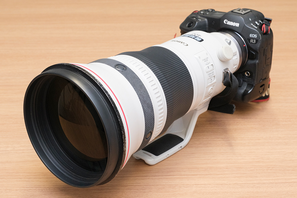 プロ野球・巨人軍の戦いをキヤノンの超望遠レンズ「RF400mm F2.8 L IS