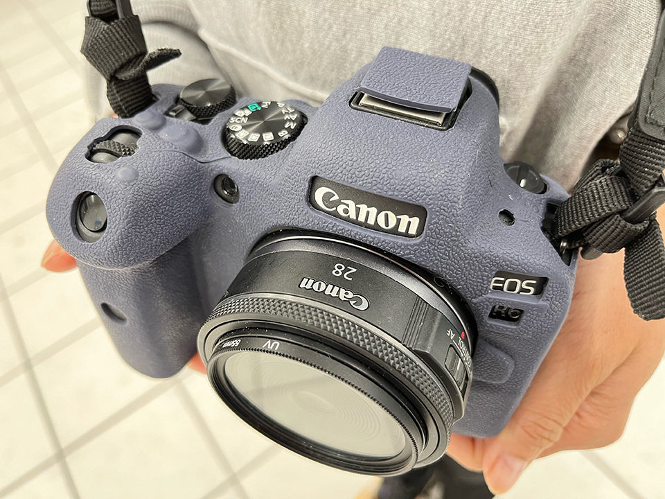 2023ベストバイ】ボディキャップ感覚で持ち歩ける「キヤノン RF28mm F2