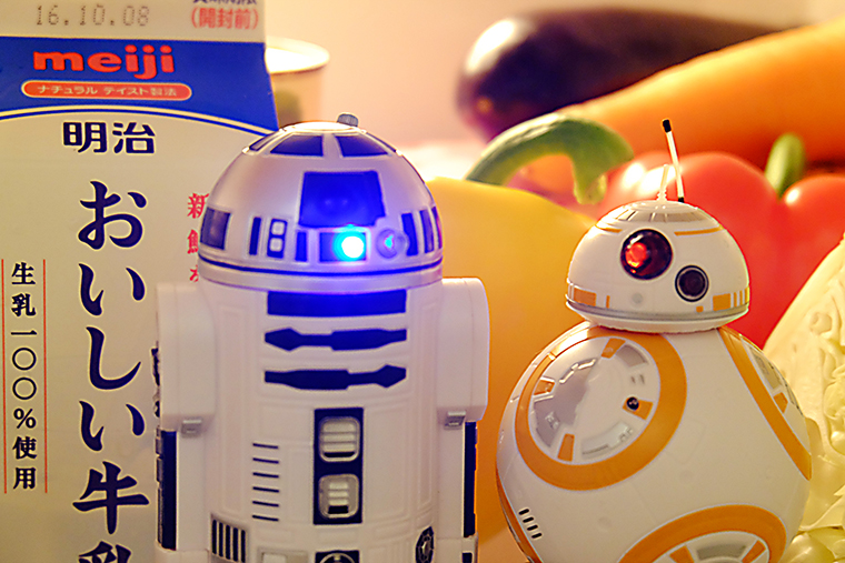 冷蔵庫を開けるとR2-D2とBB-8が……Hameeの「トーキングフリッジ」を使っ