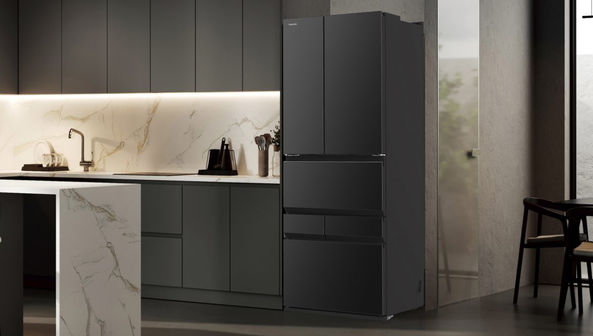 フラッグシップでスぺパも重視！ 東芝の冷凍冷蔵庫「VEGETA」最新