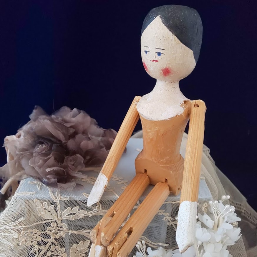 アンティーク ペグ ドール ペニードール WOODEN PEG DOLL 座れるペグ