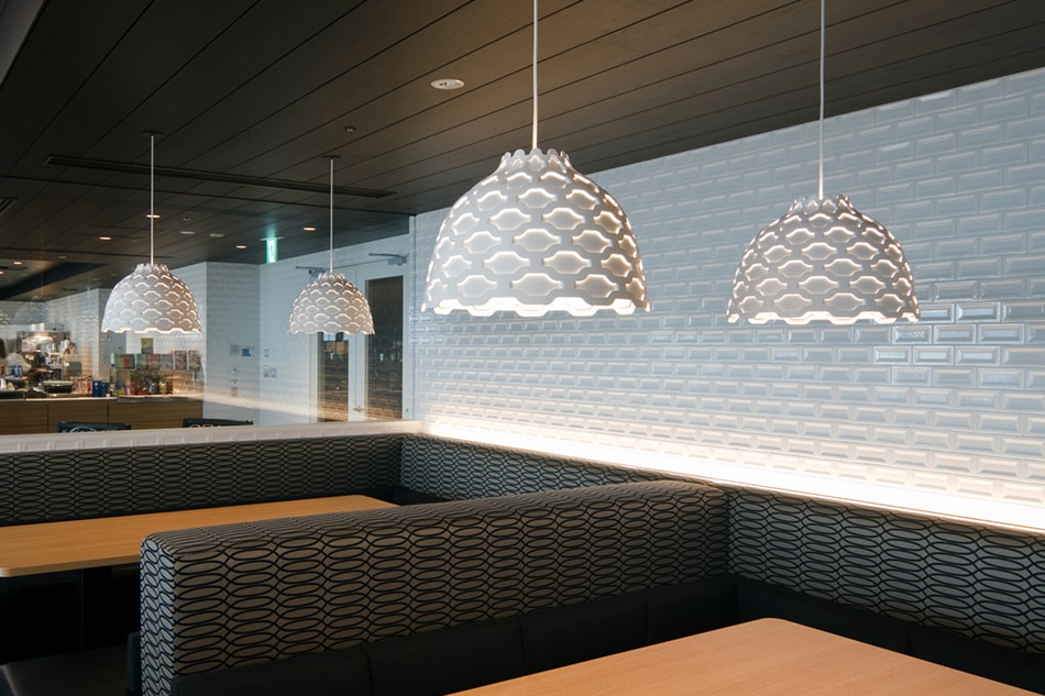 LC Shutters（LCシャッターズ ）Louis Poulsen（ルイスポールセン