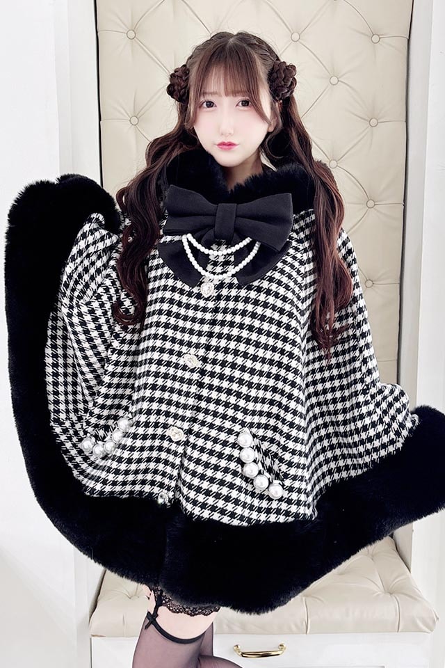 Princess Melody】リボン付きボリュームファーフードケープコート