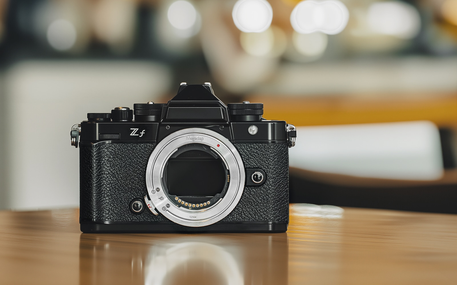 Megadap ETZ21 Pro+（ソニーEマウントレンズ → ニコンZマウント変換