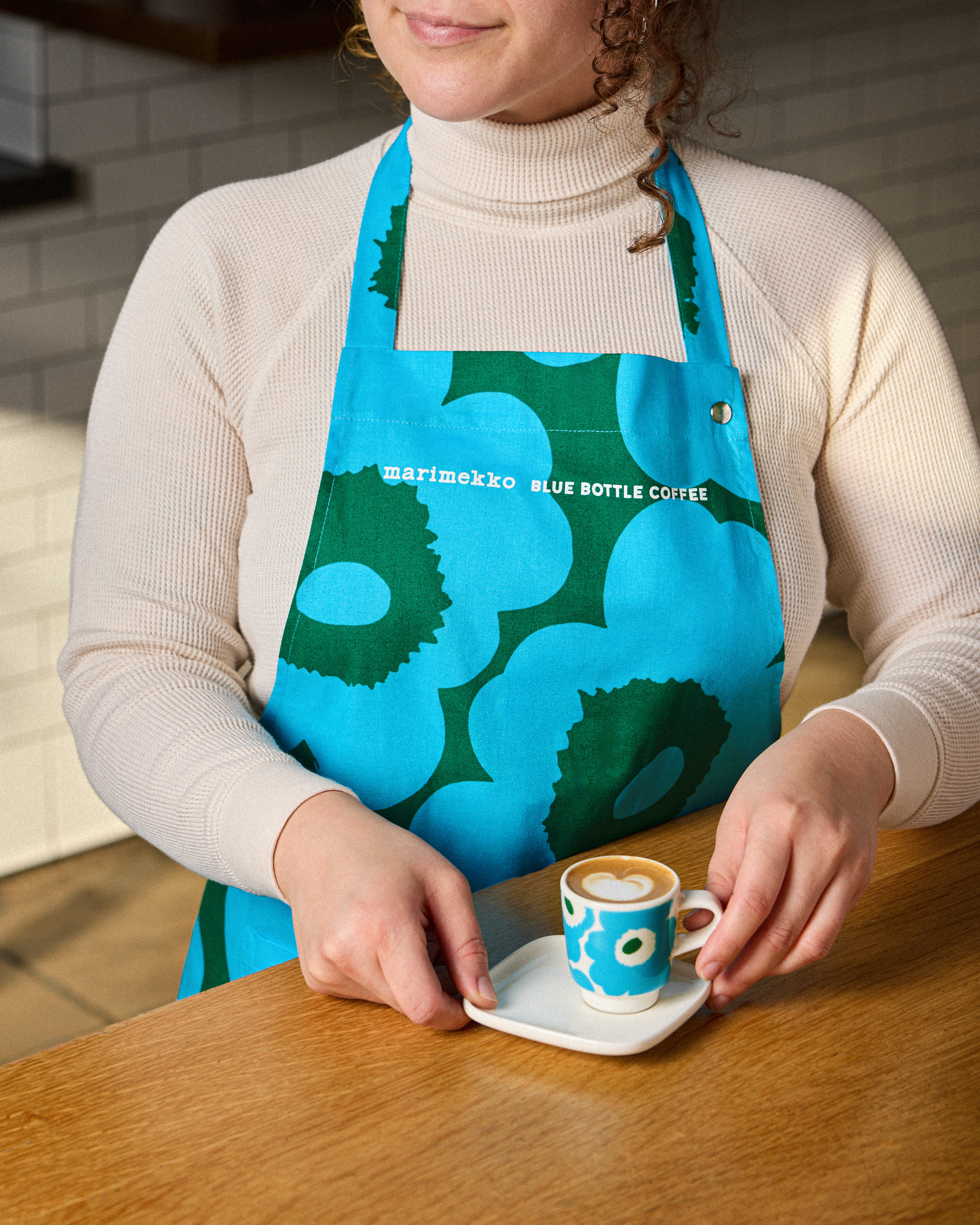 ウニッコ柄に染まる！BlueBottleCoffeeとMarimekkoのコラボが再び