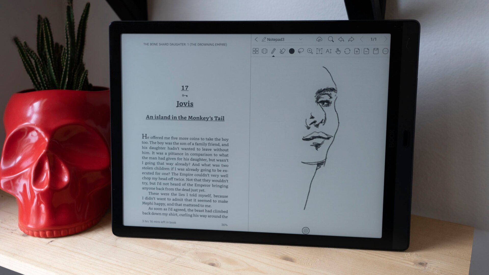 The Onyx Boox Max Lumi Is a Giant E Ink Tablet I Almost Love