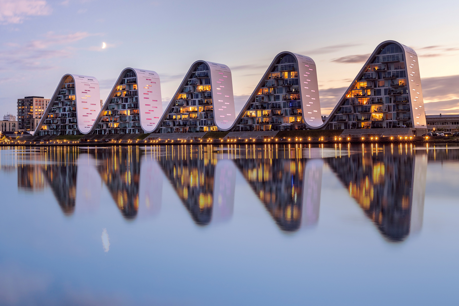 デンマーク・フィヨルドを望む、絶景レジデンス「ザ・ウェイヴ」 | GOETHE