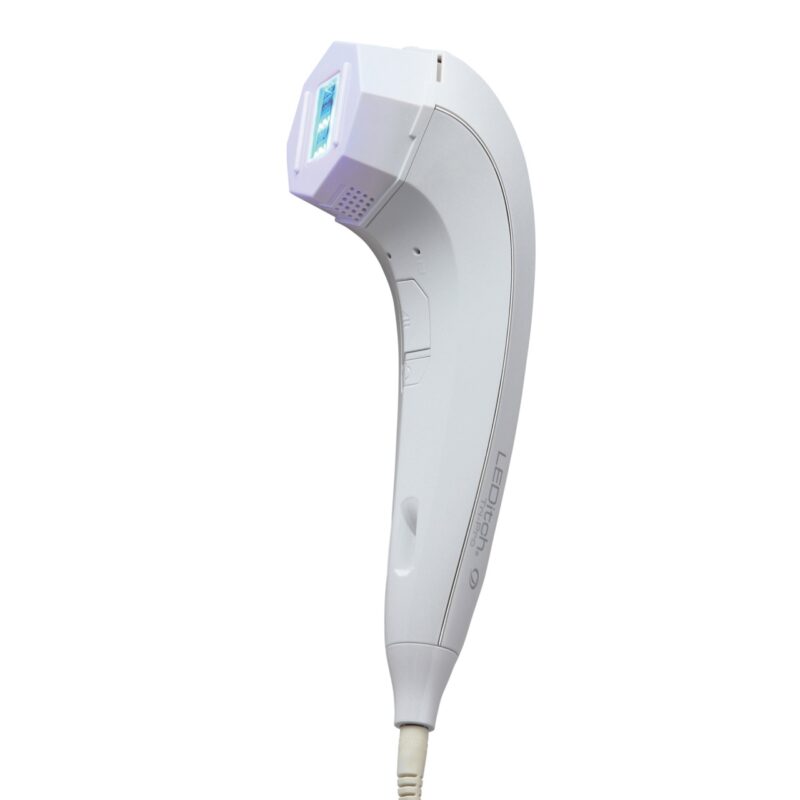 40代が使うべき「美顔器」2選！ 引き締め、汚れ落とし、歯の