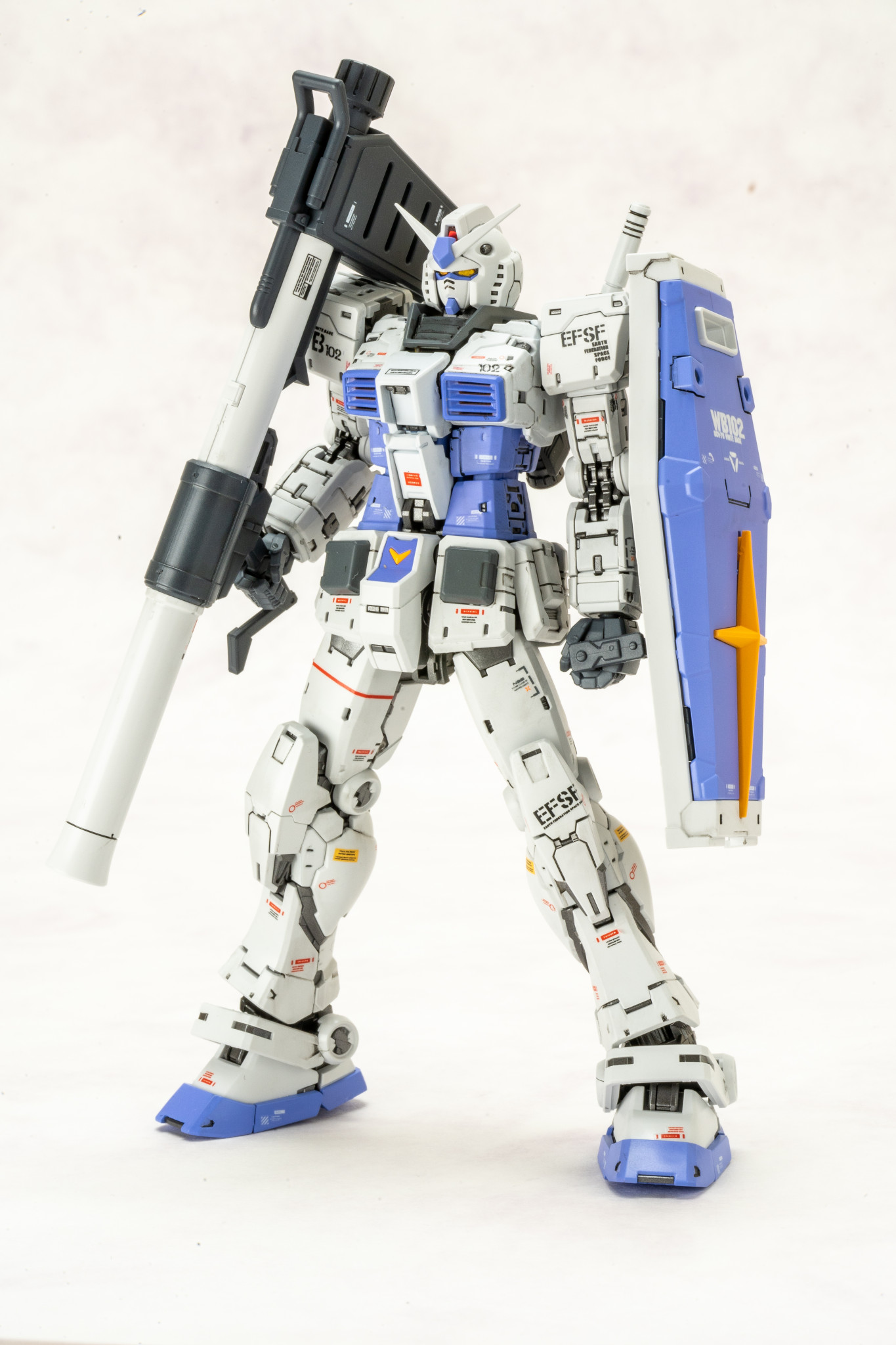 Rg RX-78-2 ガンダム ver. 2.0｜まるおさんのガンプラ作品｜GUNSTA