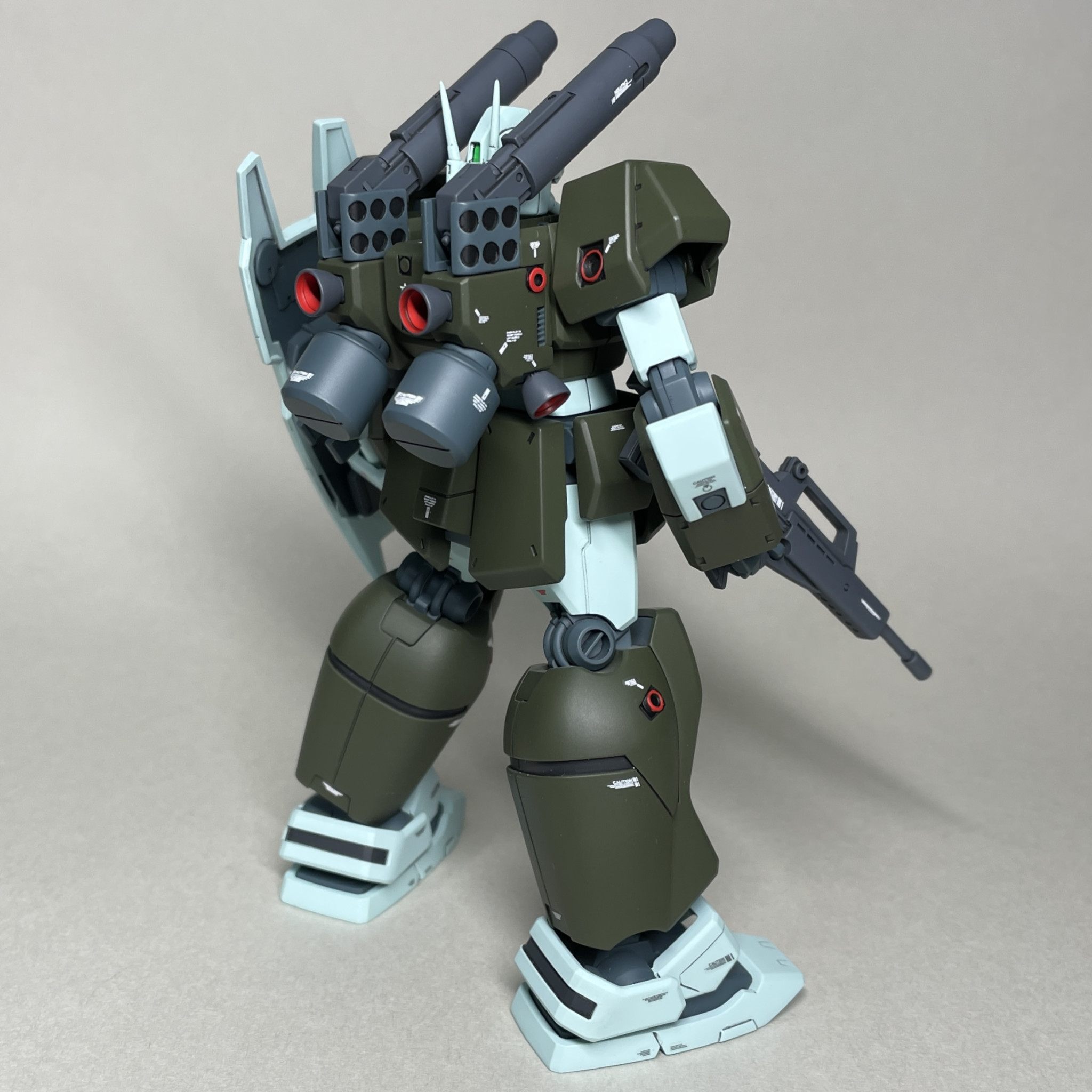 HGUC1/144 ジムキャノン2 キース機（全塗装）｜AK_Iさんのガンプラ作品