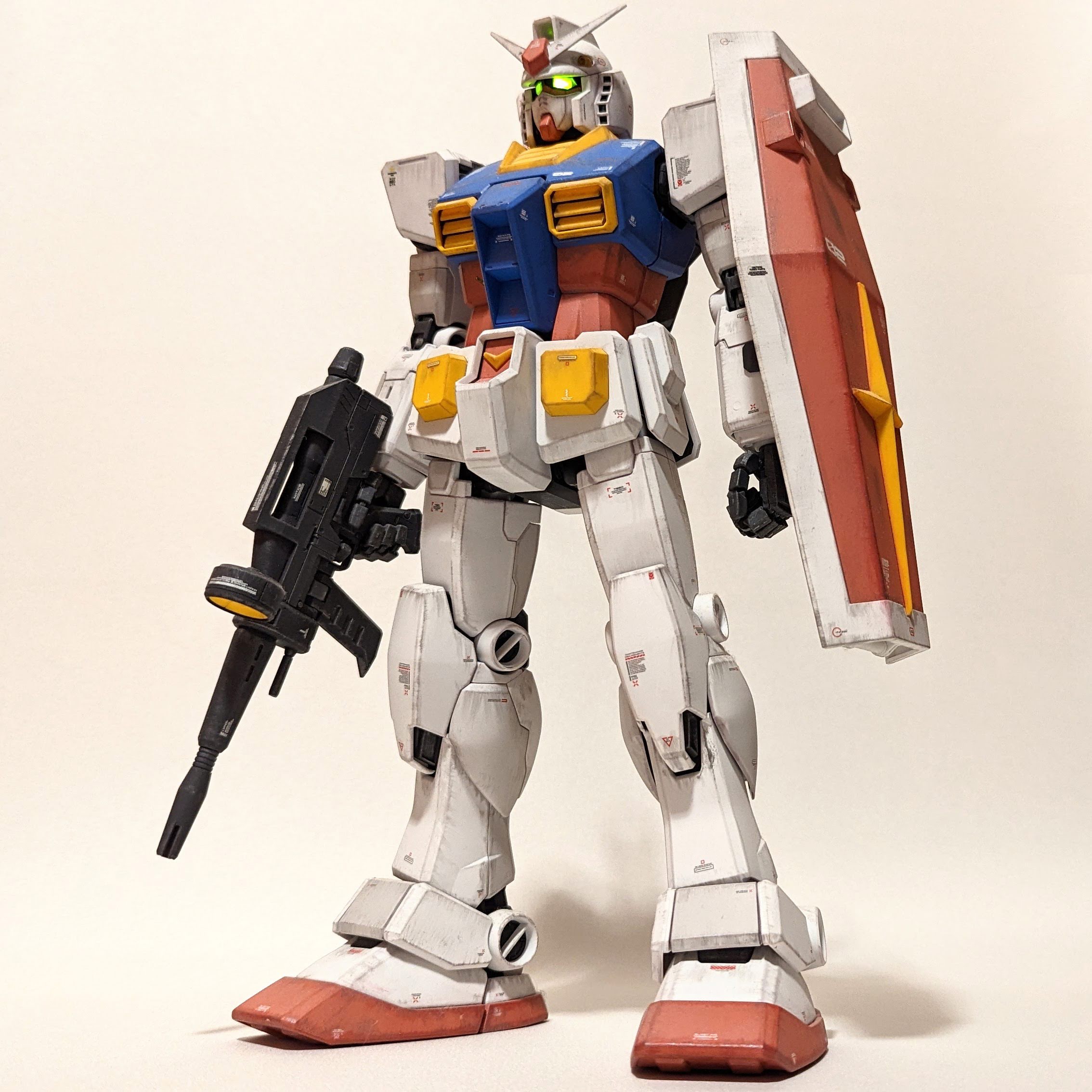 PG 1/60 RX-78-2 ガンダム｜ands.plastic+さんのガンプラ作品｜GUNSTA