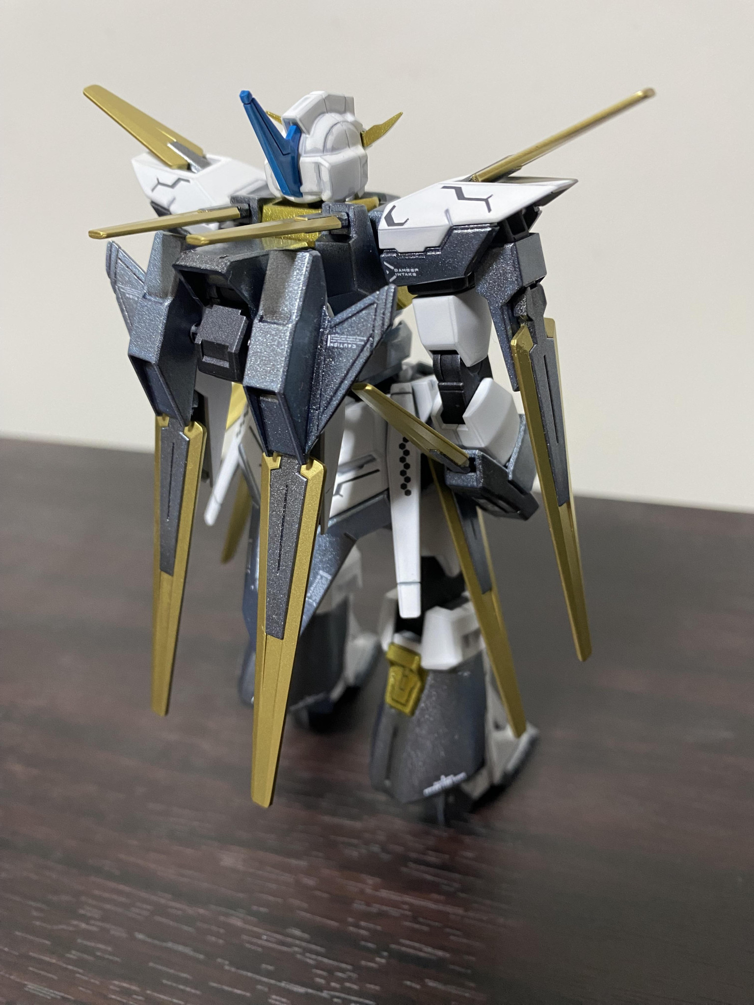 HG ガンダムAGE-FX｜ちょこレオさんのガンプラ作品｜GUNSTA（ガンスタ）