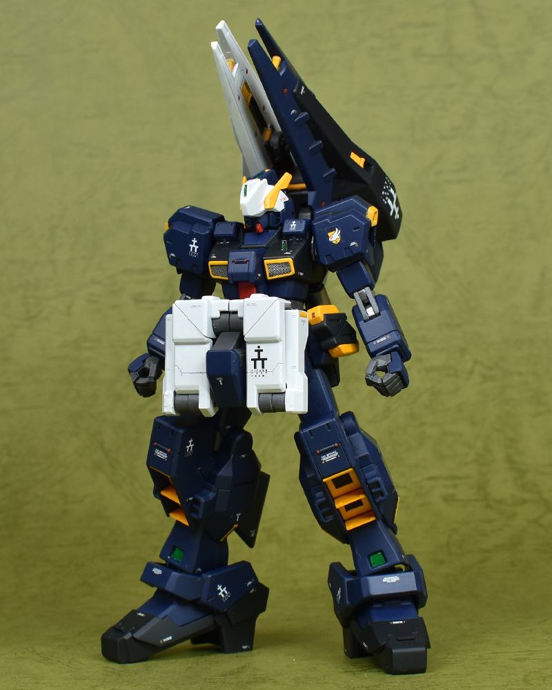 HGUC アドバンスド・ヘイズルの塗装済み完成品 レビュー | ガンダム