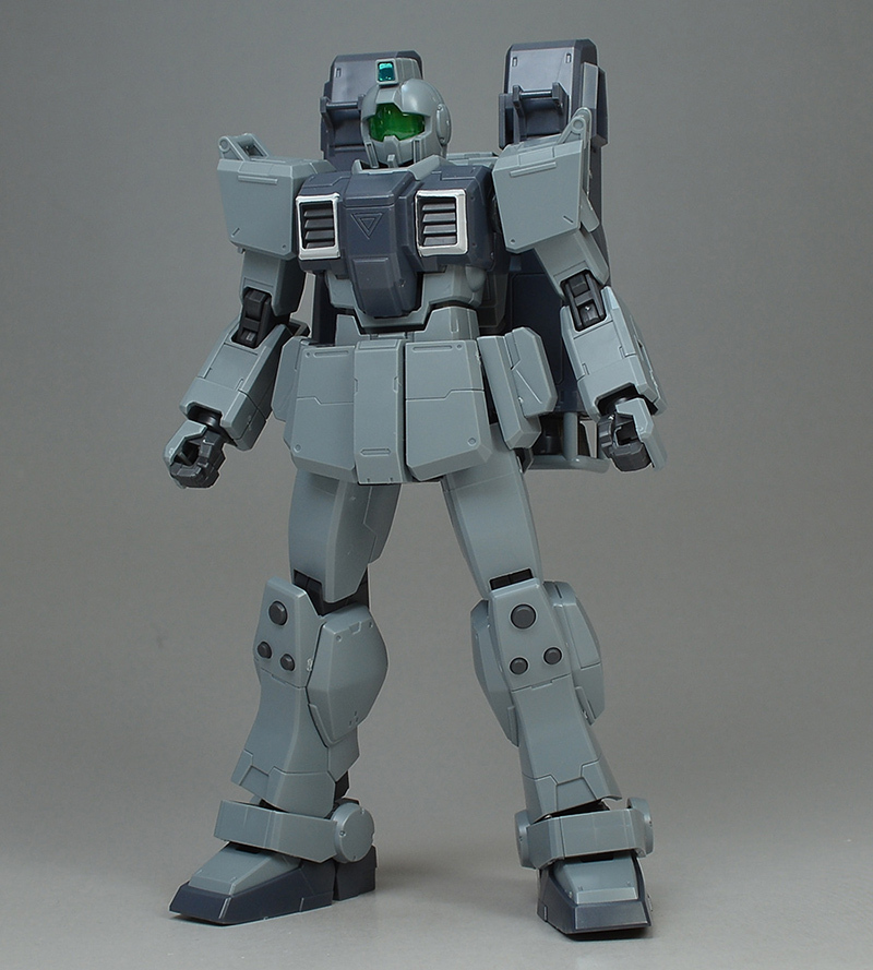 HG 陸戦型ジム（スレイヴ・レイス隊仕様）（パラシュート・パック仕様