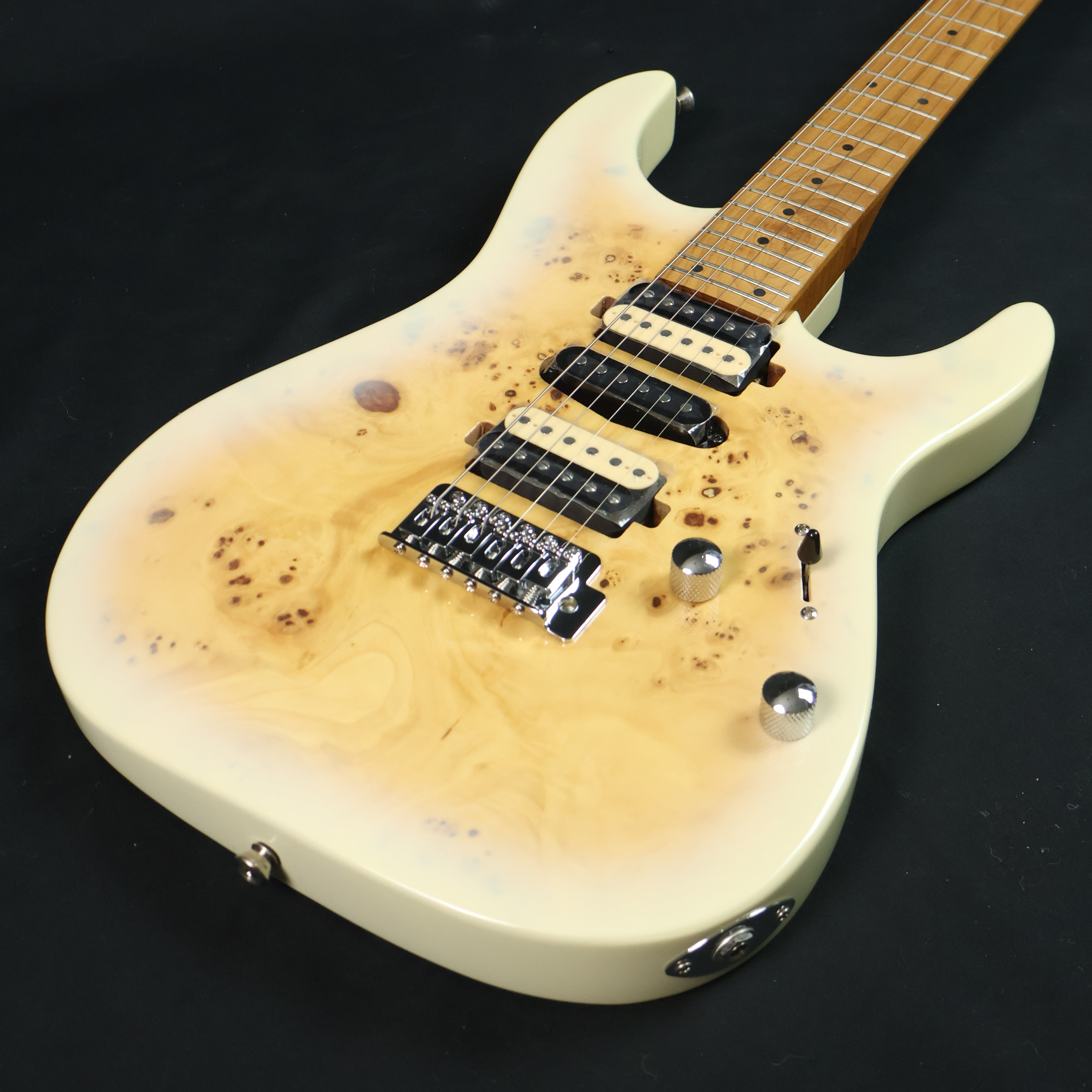 Bacchus Imperial 24-BP-RSM/M Roasted Maple Fretboard, Burl Poplar