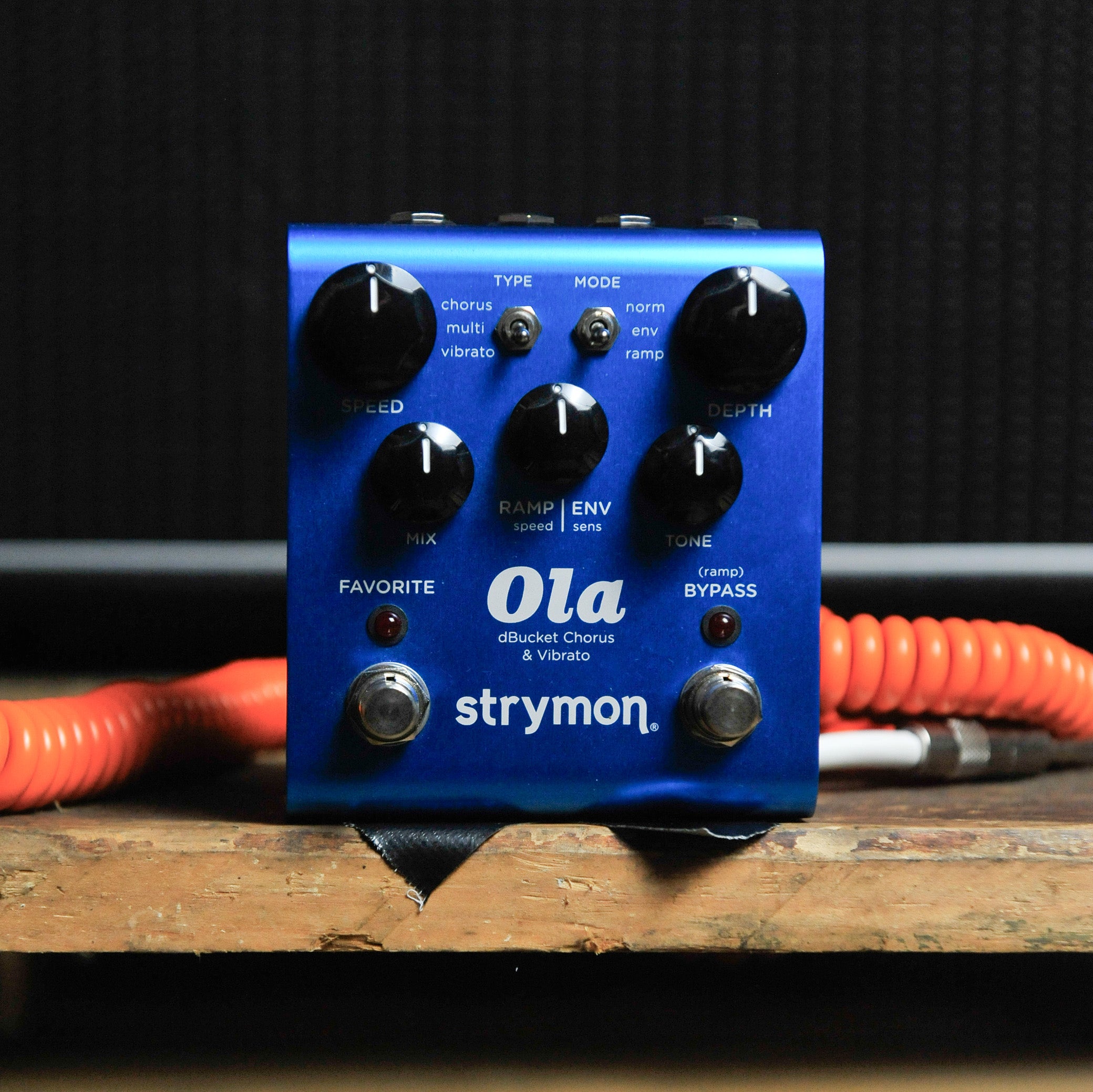 Strymon Ola Chorus & Vibrato – Gladesville Guitar Factory