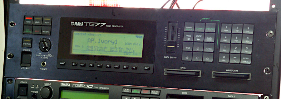 Yamaha TG77を出してきた: シンセな日々