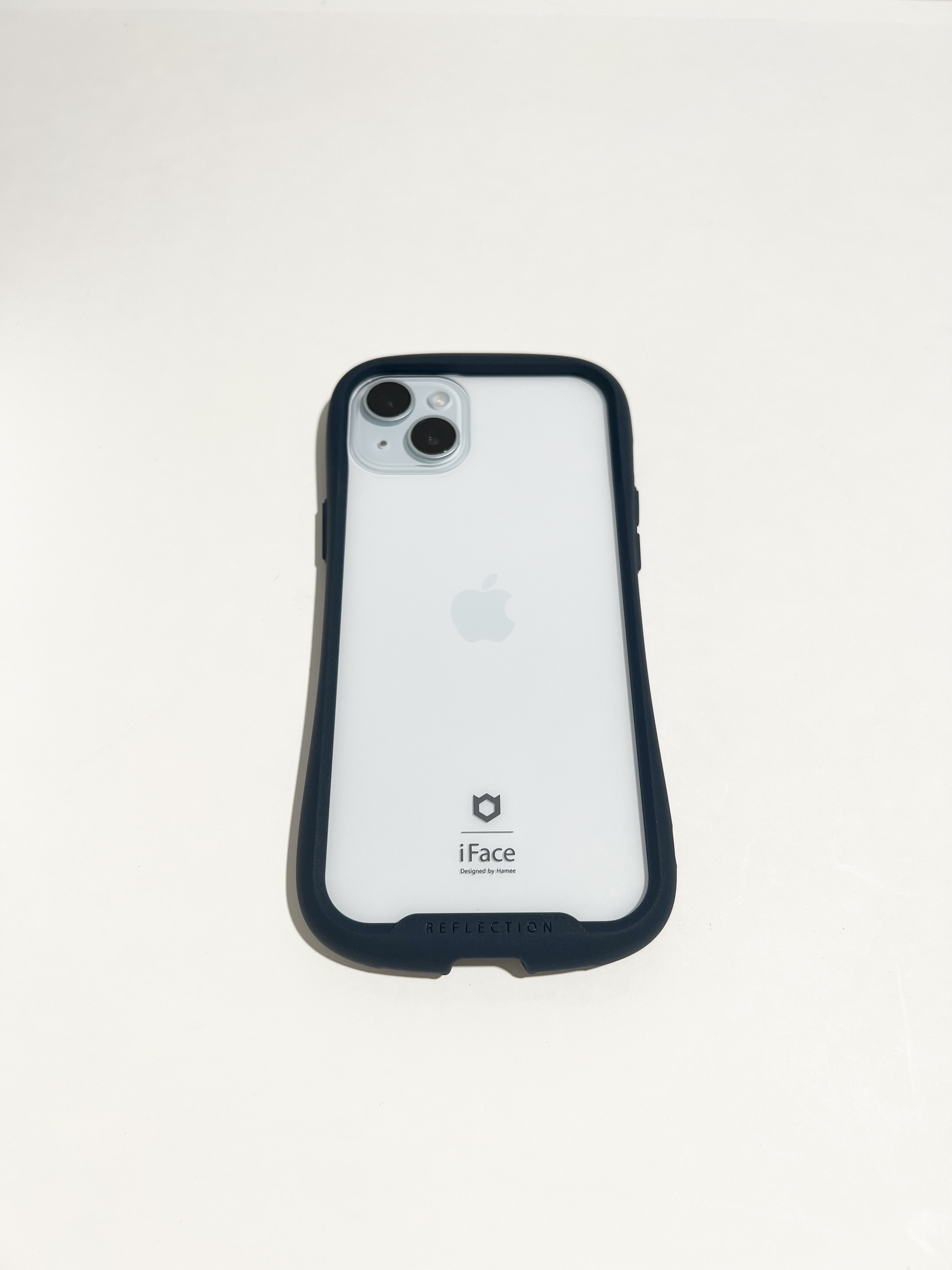 iPhone15ブルーに合うケースはどれ？iFace Reflectionで試してみた