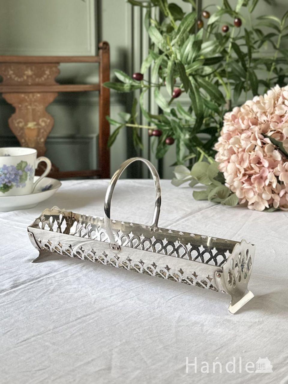 英国のアンティークシルバープレート、持ち手が付いた銀のバスケット(k