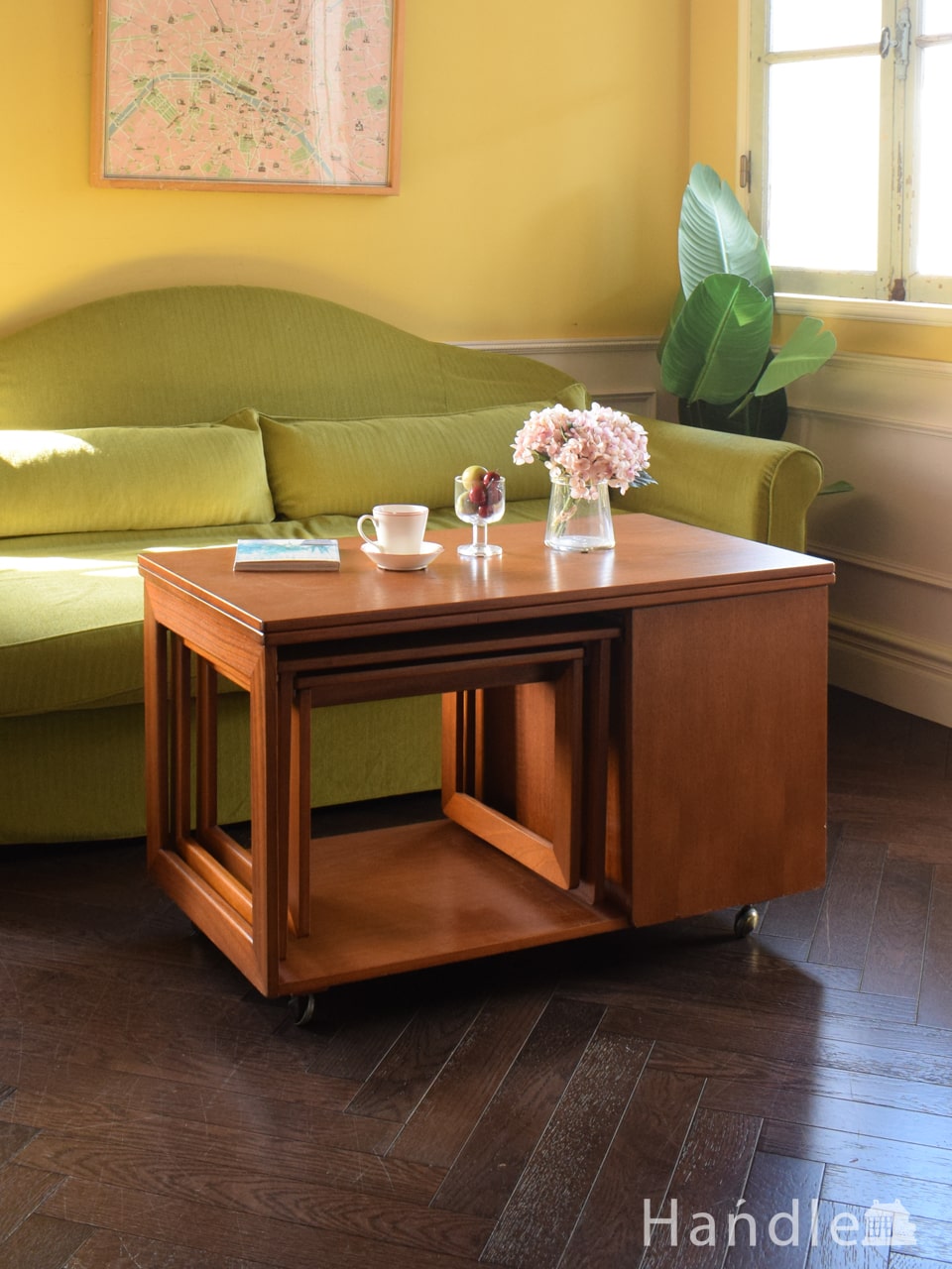 ヴィンテージのおしゃれな六角形テーブル、ガラス天板のG-planコーヒー