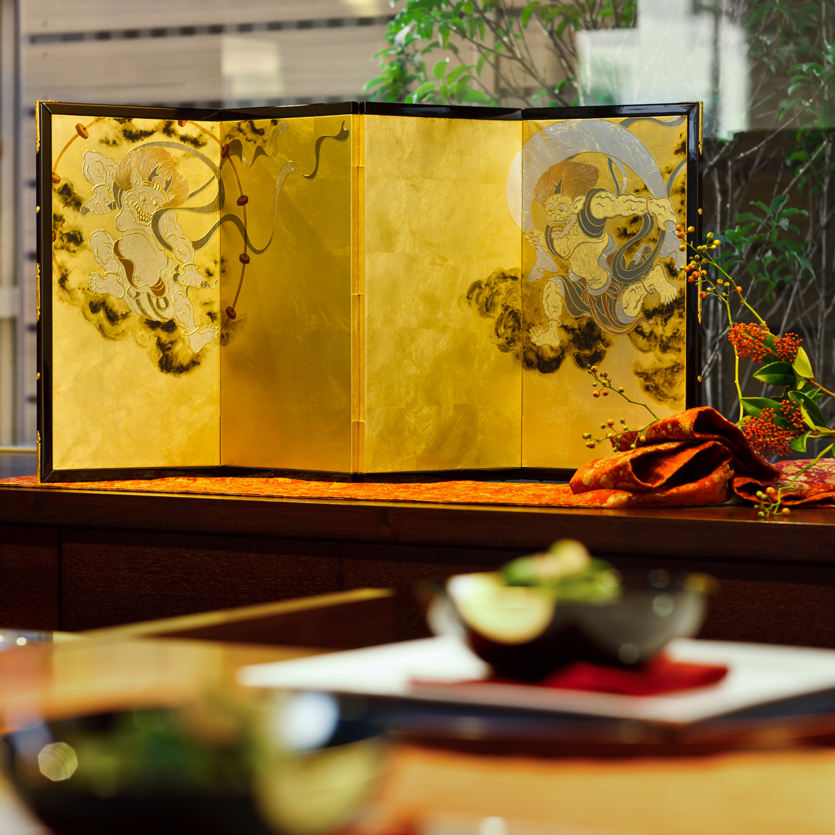 Luna専用屏風 松竹梅 伝統工芸品金沢金箔 職人技が生み出す、金屏風の