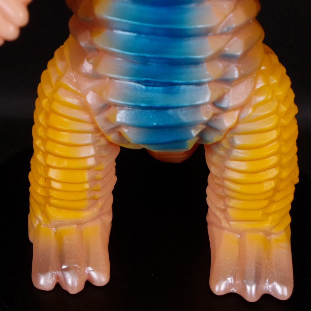 9月14日(土)より販売開始】【ブルマァク】レッドキング/ゴモラ(レトロ