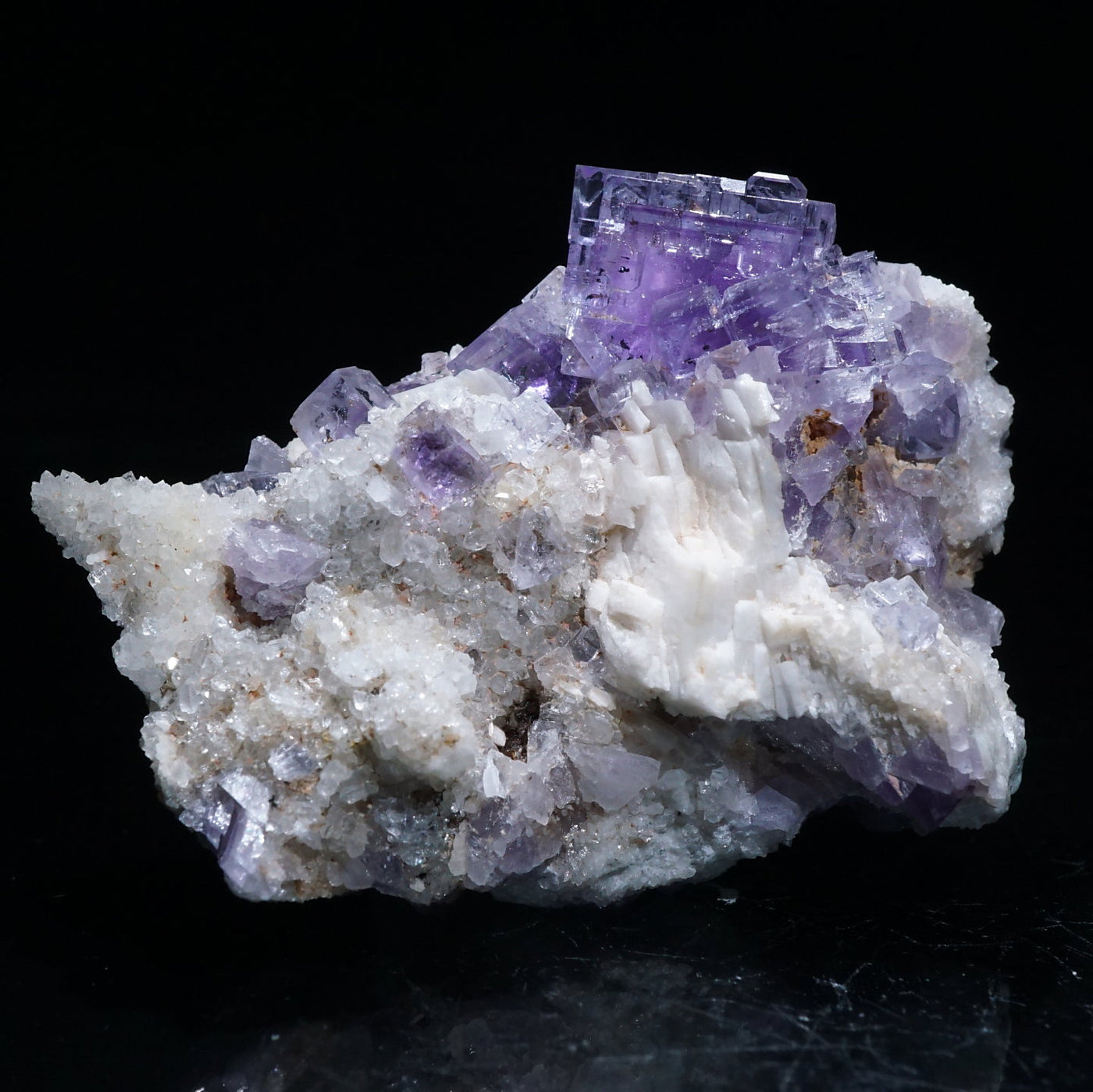 スペイン ベルベス産 フローライト – 天然石ハッピーギフト