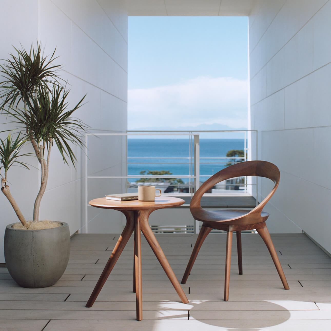 葉山家具 | 自然と暮らしを、つなぐ家具。