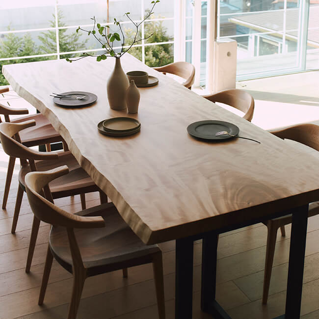 葉山家具 | 自然と暮らしを、つなぐ家具。