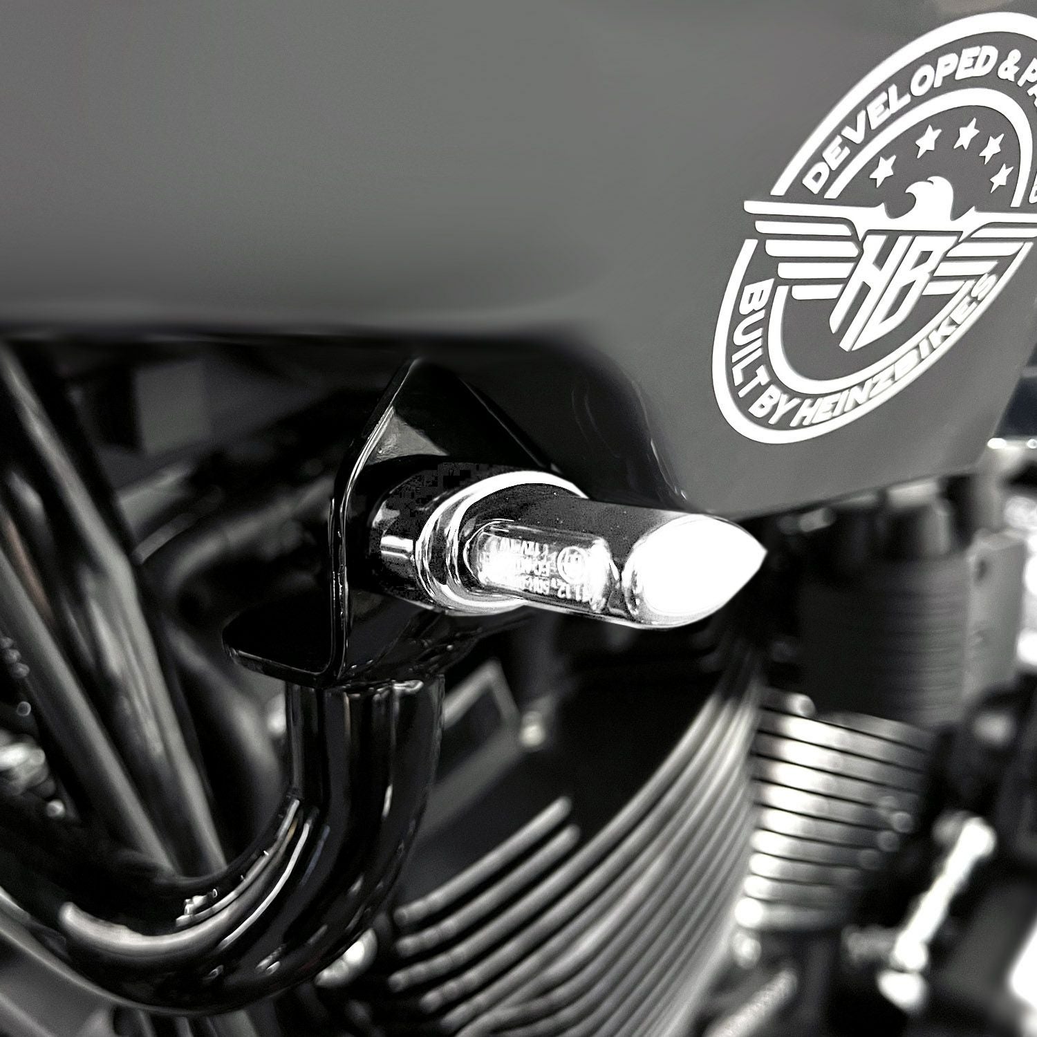 ソフテイル用ウインカー（ターンシグナル）｜ハーレーカスタムパーツ専門店