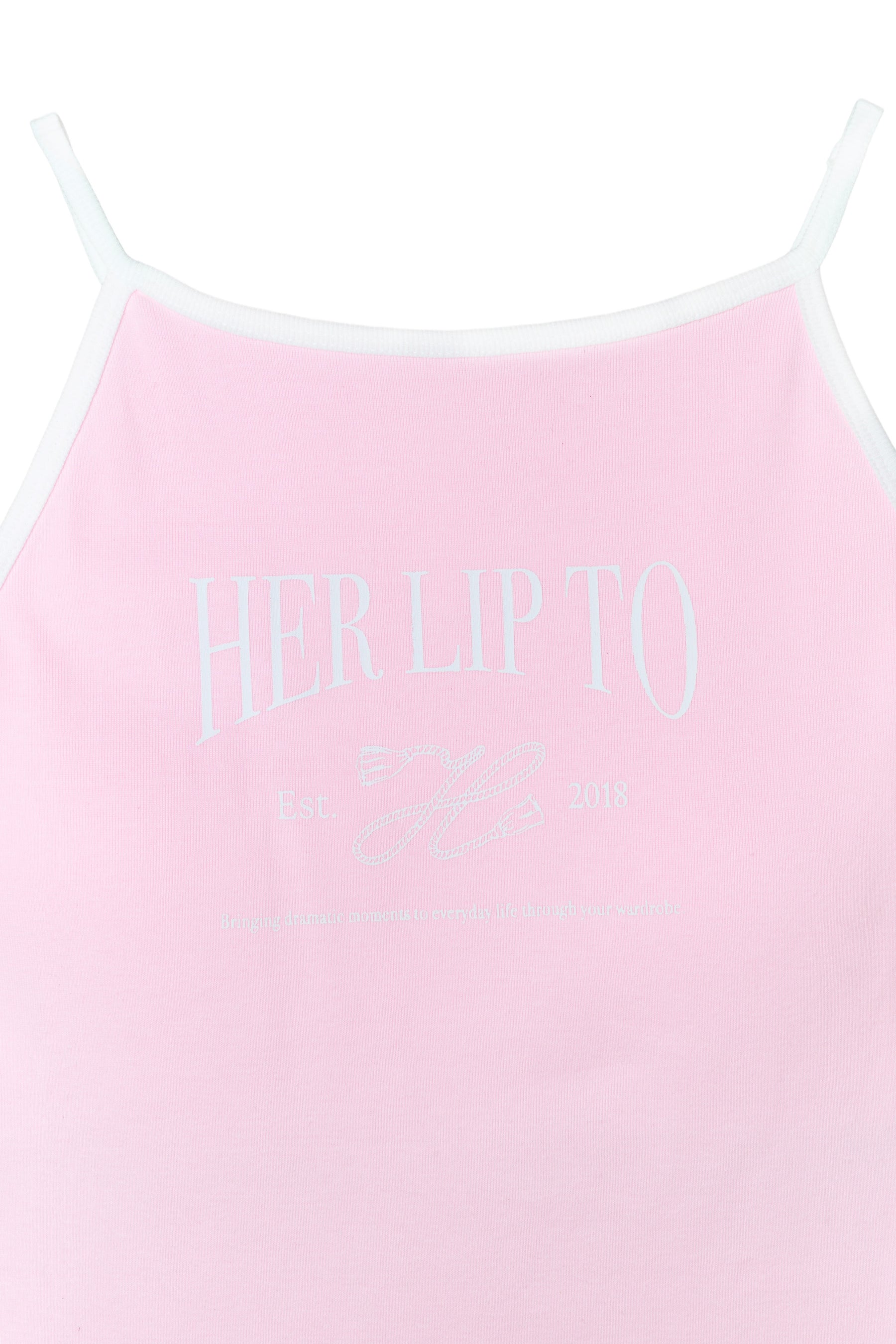 Her lip to Logo Top