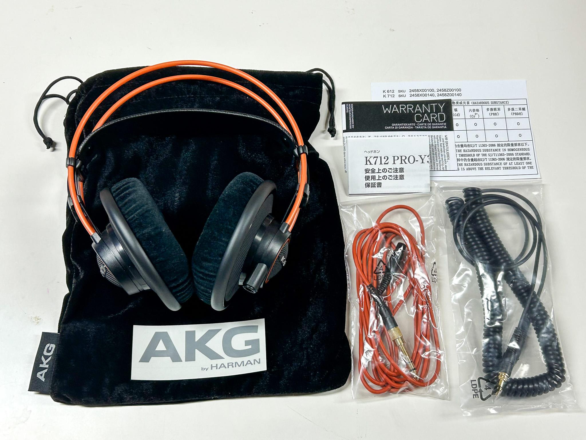 K712PRO ー AKGのモニター用ヘッドホン。リスニング用にもおすすめでき