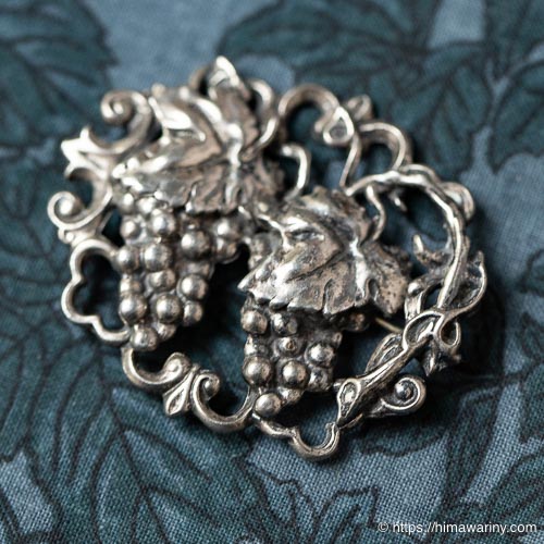 アールヌーボー葡萄アンティーク・シルバー・ブローチ – アンティーク